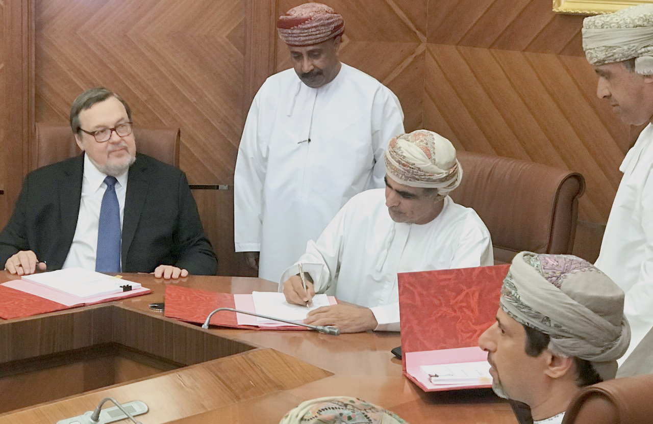Oman awards Blocks 51, 65 to Oxy, OOCEP Oman Observer