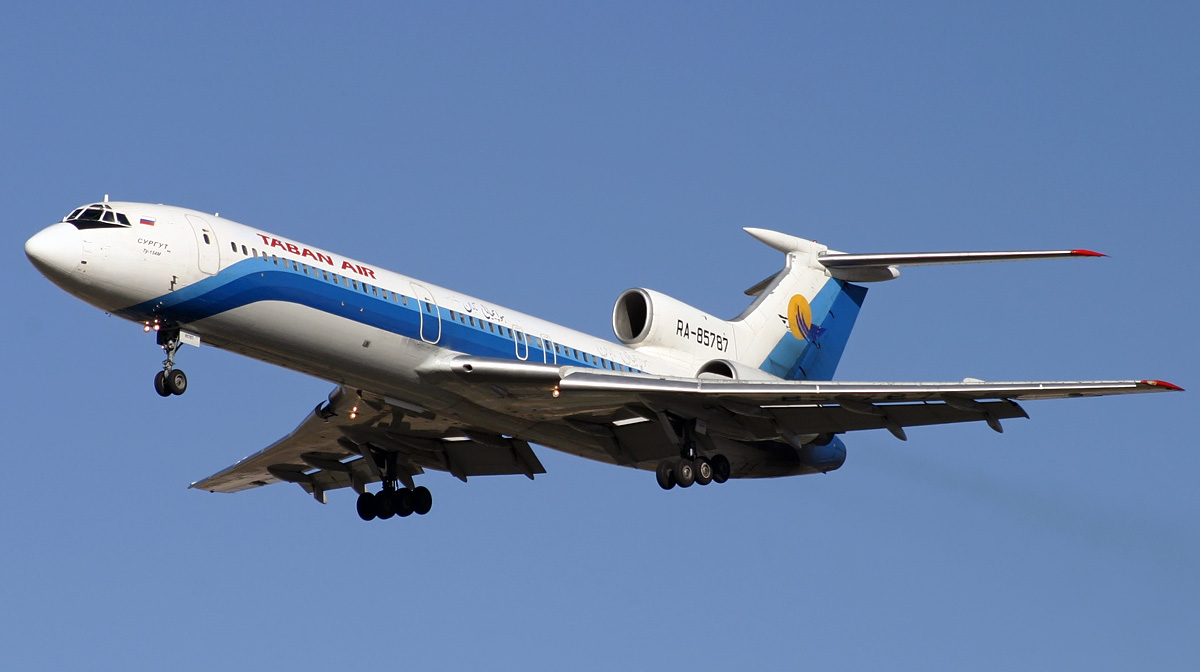 Taban_Air_Tupolev_Tu-154M_Shary-1