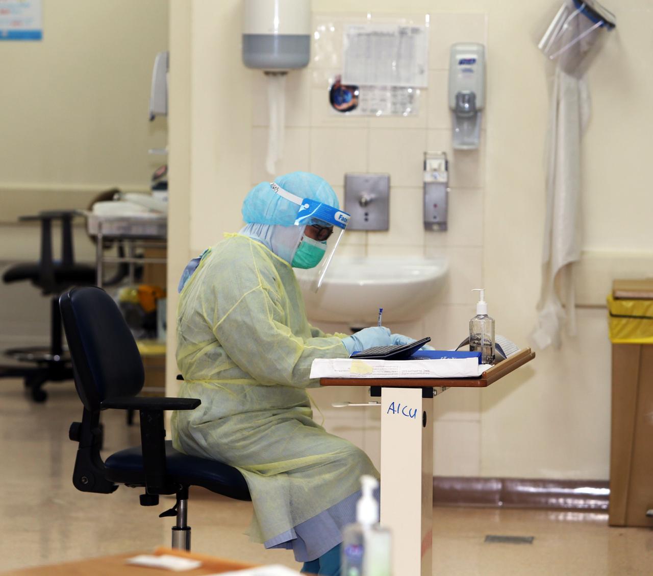 ae2dc216-8a10-4ef3-9458-230ff655e544