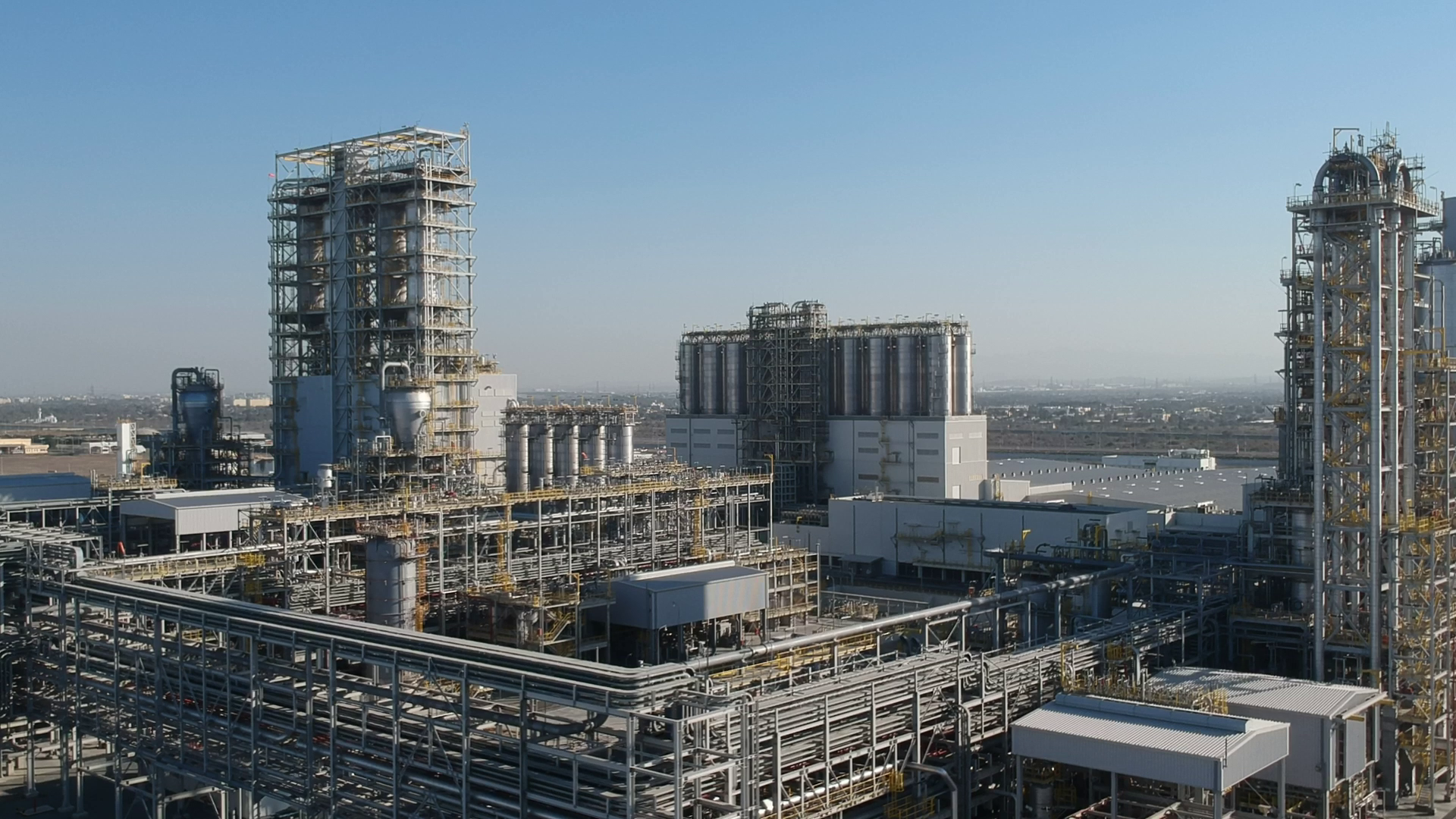 Tecnimont - Liwa plastics