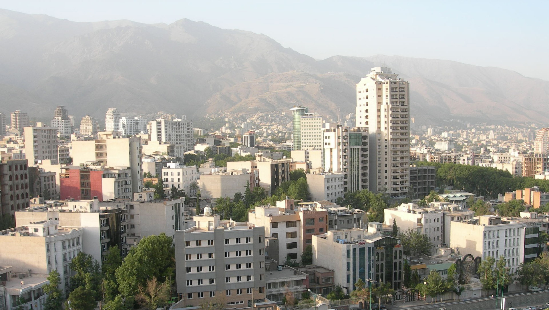 tehran-642743_1920