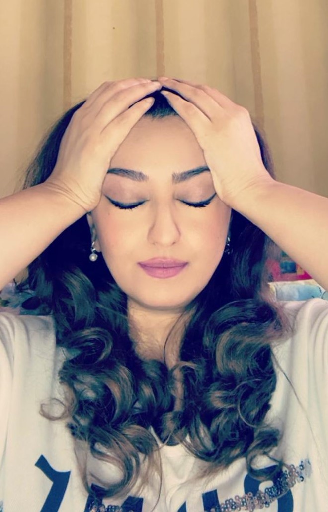 Maria Sarfaraz 2_Face Yoga (1)