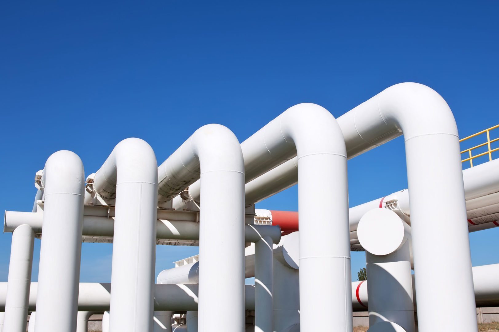 Water-pipes_dreamstime_xl_26924263