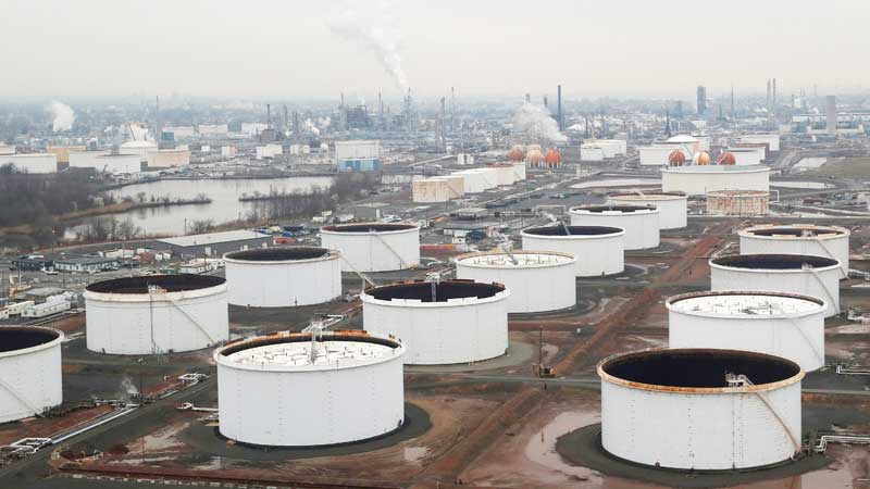 P14-Oil-refiners-struggle-with-weak-demand