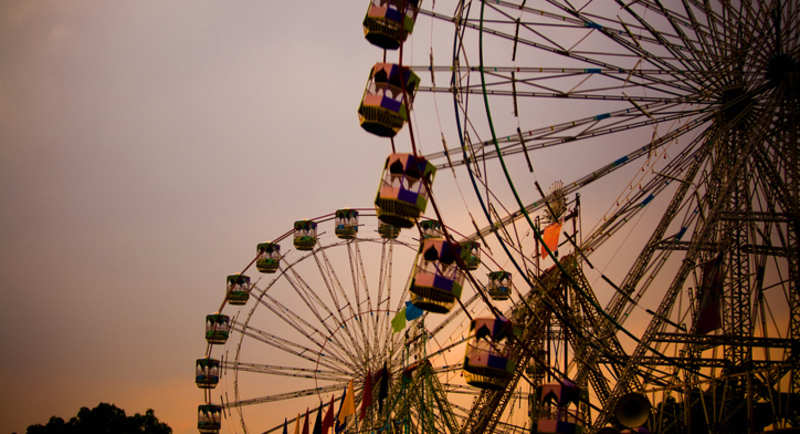 hungarian-restaurant-reinvents-the-wheel-for-social-distancing