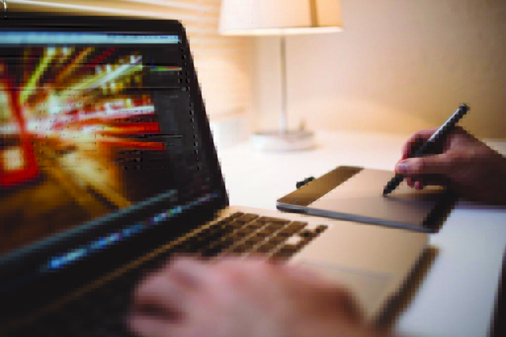 computer-768608_1920-1024x683