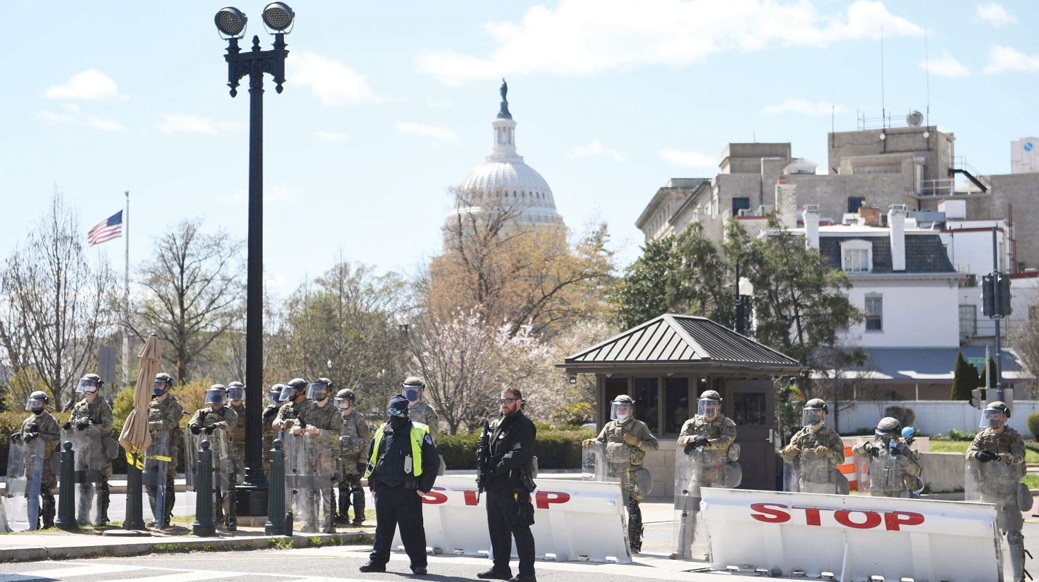 Police officer killed in vehicle attack on US Capitol - Oman Observer